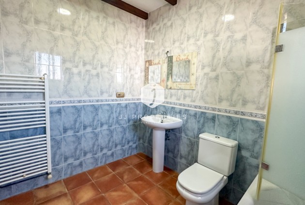 Resale - Chalet -
San Miguel de Salinas - Inland