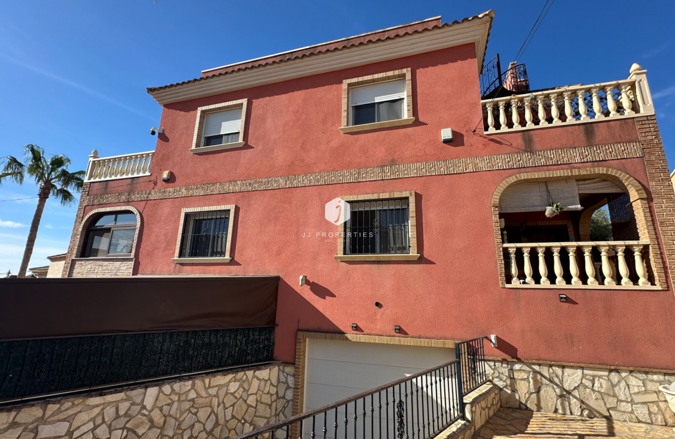 Resale - Chalet -
San Miguel de Salinas - Inland