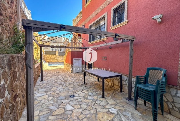 Resale - Chalet -
San Miguel de Salinas - Inland