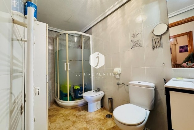 Resale - Apartment / flat -
La Mata - Costa Blanca