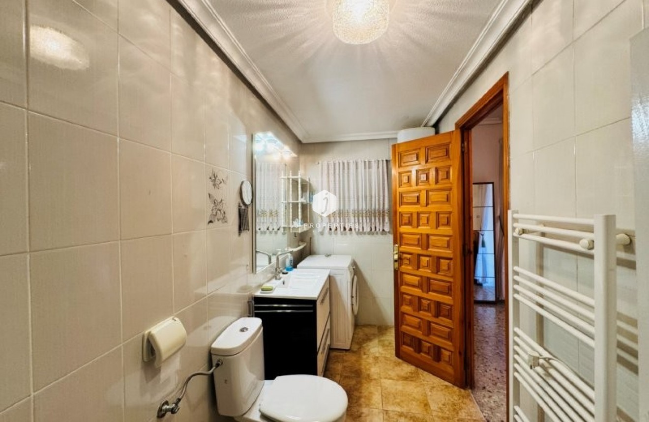 Resale - Apartment / flat -
La Mata - Costa Blanca