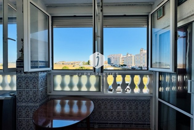 Resale - Apartment / flat -
La Mata - Costa Blanca