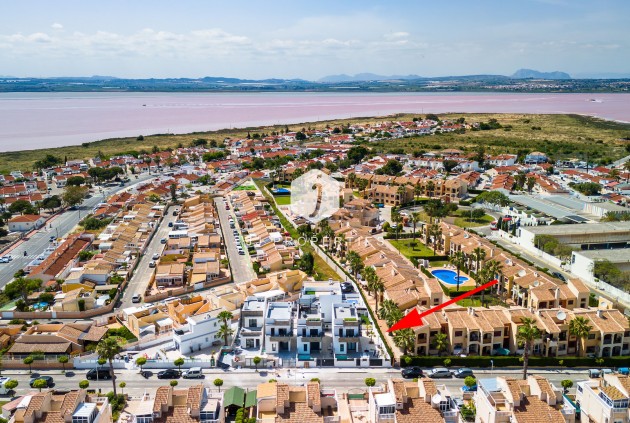 Resale - Villa -
Torrevieja - Costa Blanca