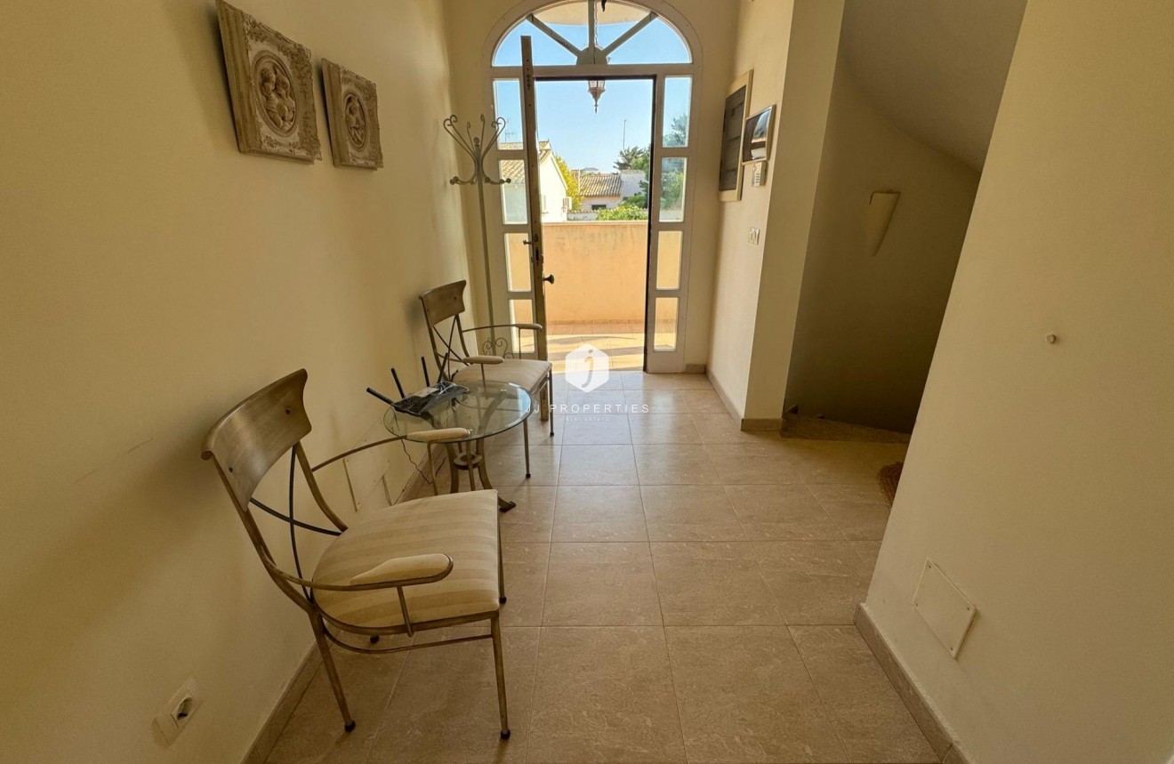 Resale - Villa -
Orihuela Costa - Playa Flamenca