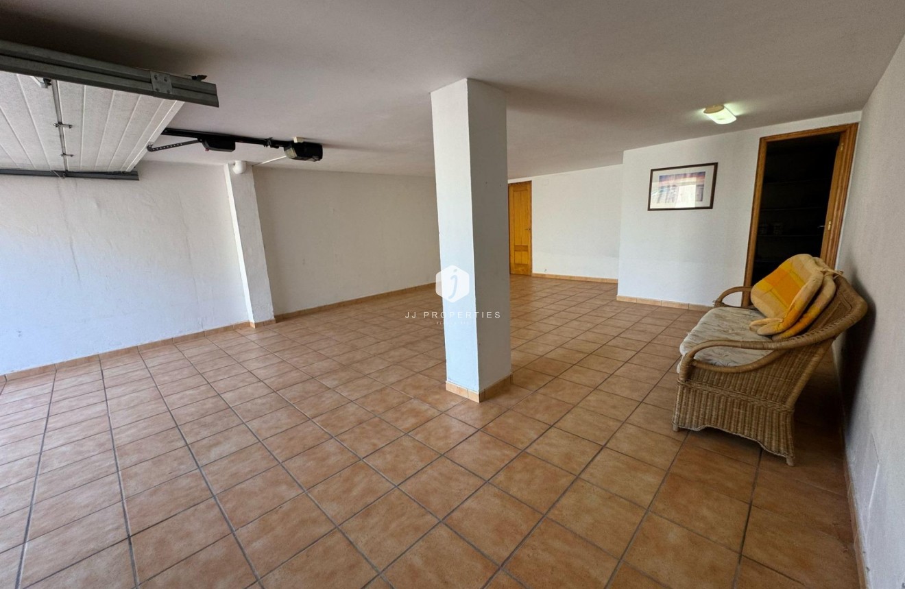 Resale - Villa -
Orihuela Costa - Playa Flamenca