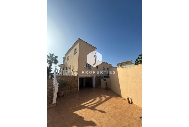 Resale - Villa -
Orihuela Costa - Playa Flamenca