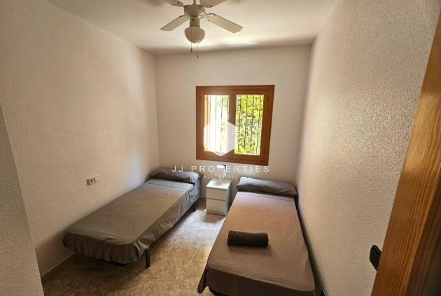 Resale - Bungalow -
Orihuela Costa - Playa Flamenca