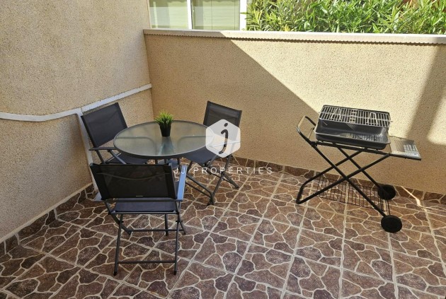 Resale - Bungalow -
Orihuela Costa - Playa Flamenca