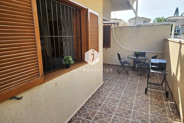Resale - Bungalow -
Orihuela Costa - Playa Flamenca