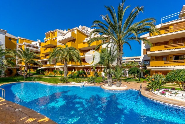 Resale - Apartment / flat -
Torrevieja - Punta prima