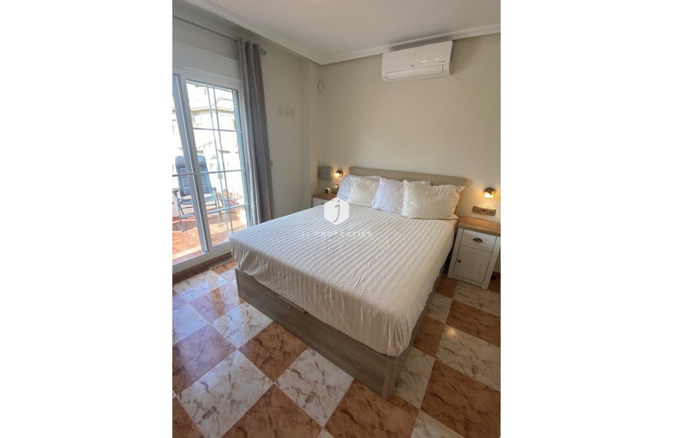 Resale - Bungalow -
Lomas de Caboroig - Costa Blanca