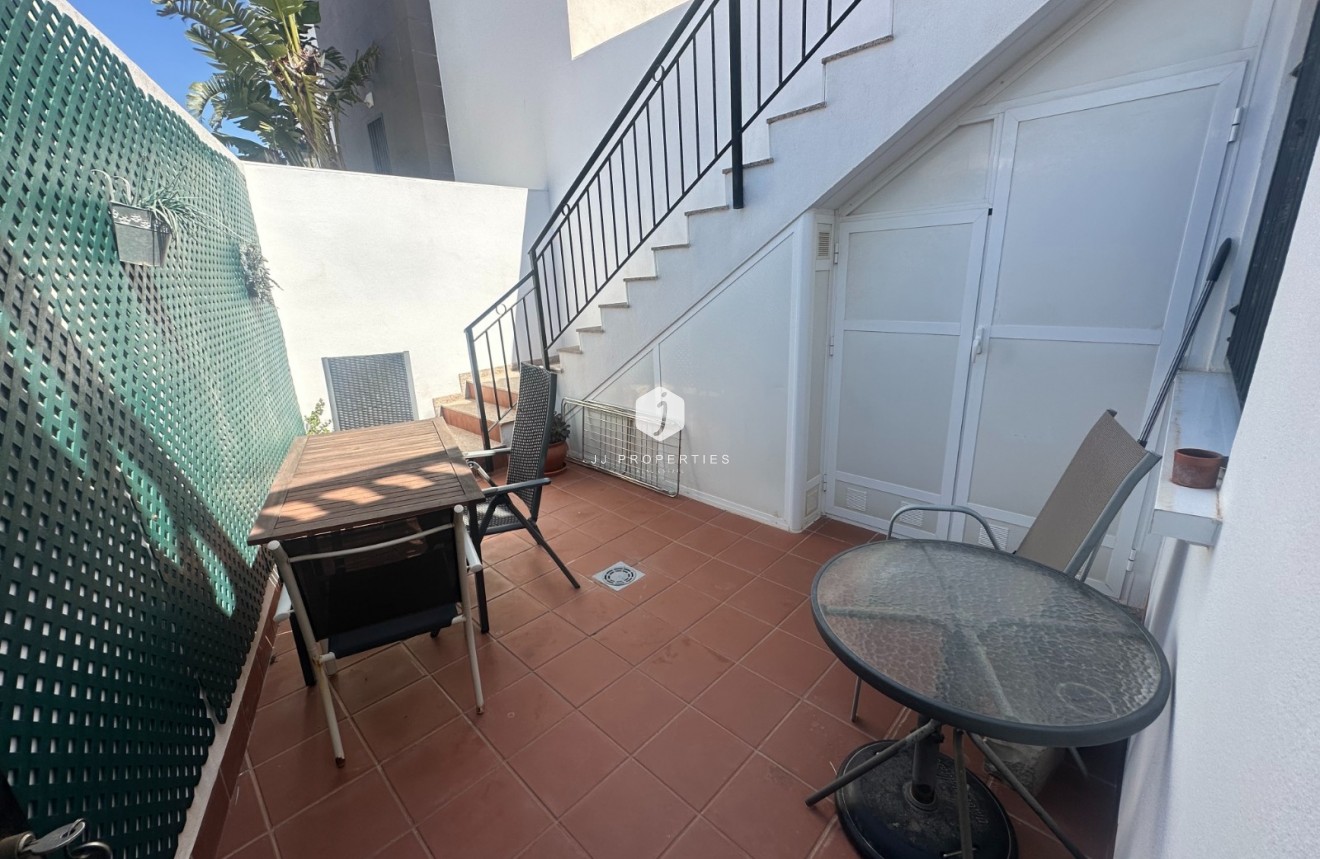 Resale - Bungalow -
Torrevieja - Costa Blanca