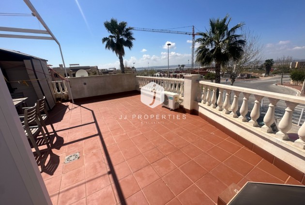 Resale - Bungalow -
Torrevieja - Costa Blanca