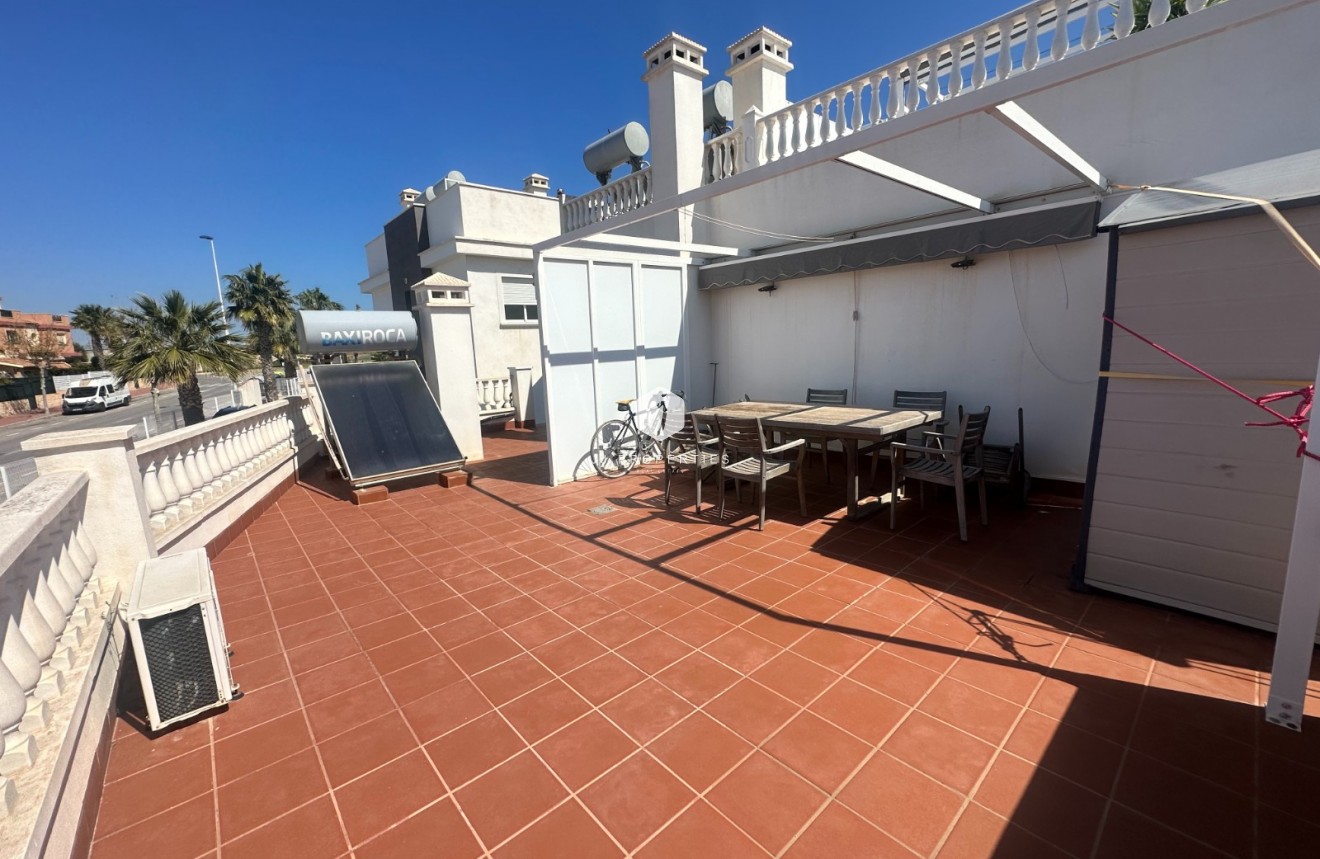 Resale - Bungalow -
Torrevieja - Costa Blanca