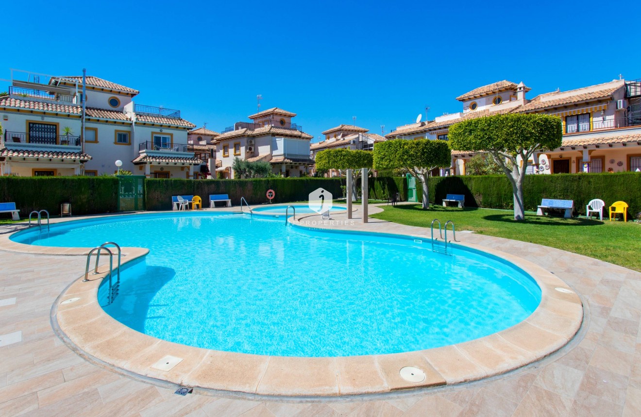 Resale - Bungalow -
Orihuela Costa - Rocio Del Mar