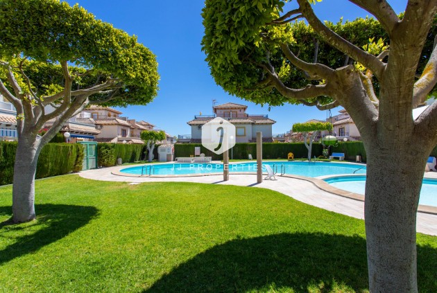 Resale - Bungalow -
Orihuela Costa - Rocio Del Mar