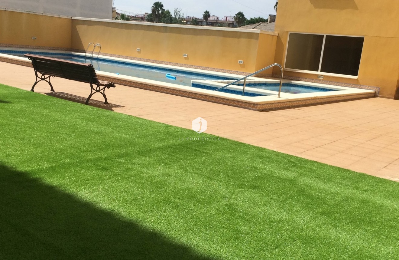 Resale - Apartment / flat -
Almoradí - Inland