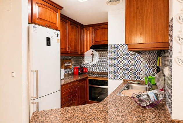Resale - Apartment / flat -
Torrevieja - Los Frutales