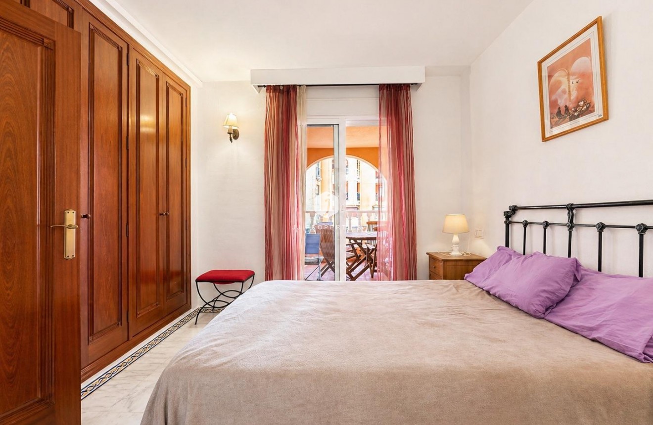 Resale - Apartment / flat -
Torrevieja - Los Frutales