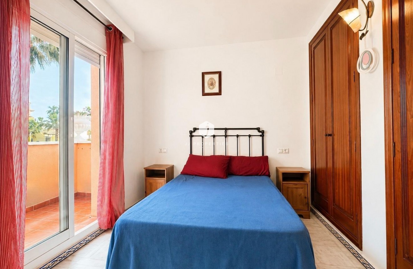 Resale - Apartment / flat -
Torrevieja - Los Frutales