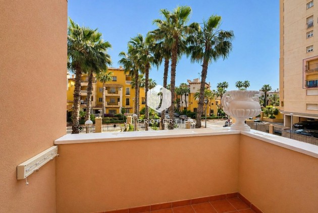 Resale - Apartment / flat -
Torrevieja - Los Frutales