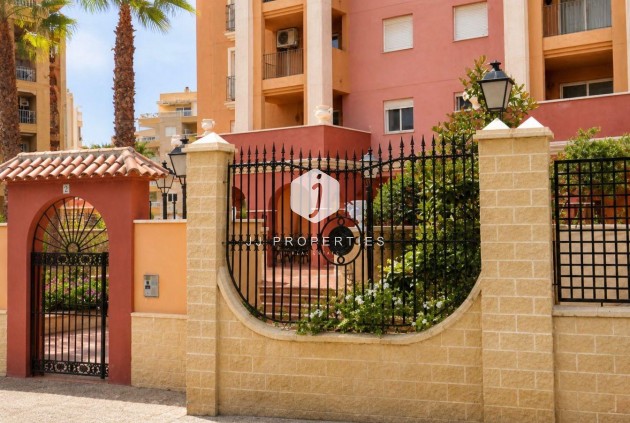 Resale - Apartment / flat -
Torrevieja - Los Frutales