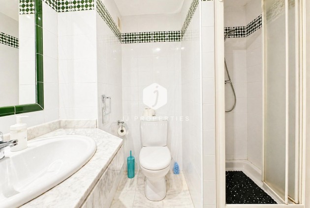 Resale - Apartment / flat -
Torrevieja - Los Frutales