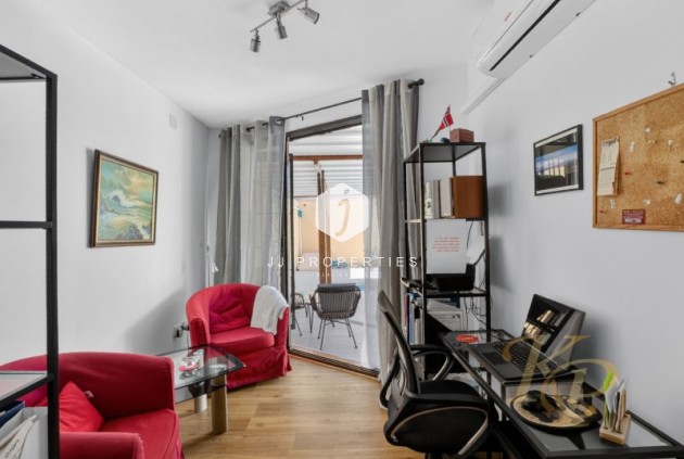 Resale - Villa -
Torrevieja - Costa Blanca