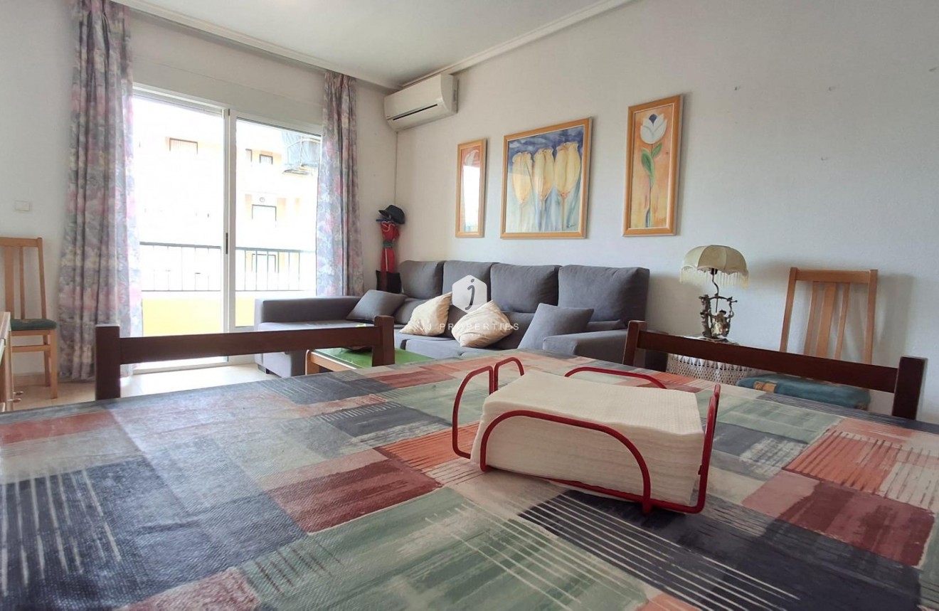 Resale - Apartment / flat -
Torrevieja - La Mata