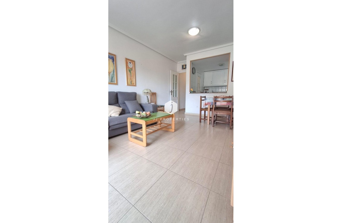 Resale - Apartment / flat -
Torrevieja - La Mata