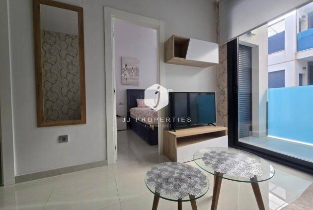 Resale - Apartment / flat -
Torrevieja - Estacion de autobuses