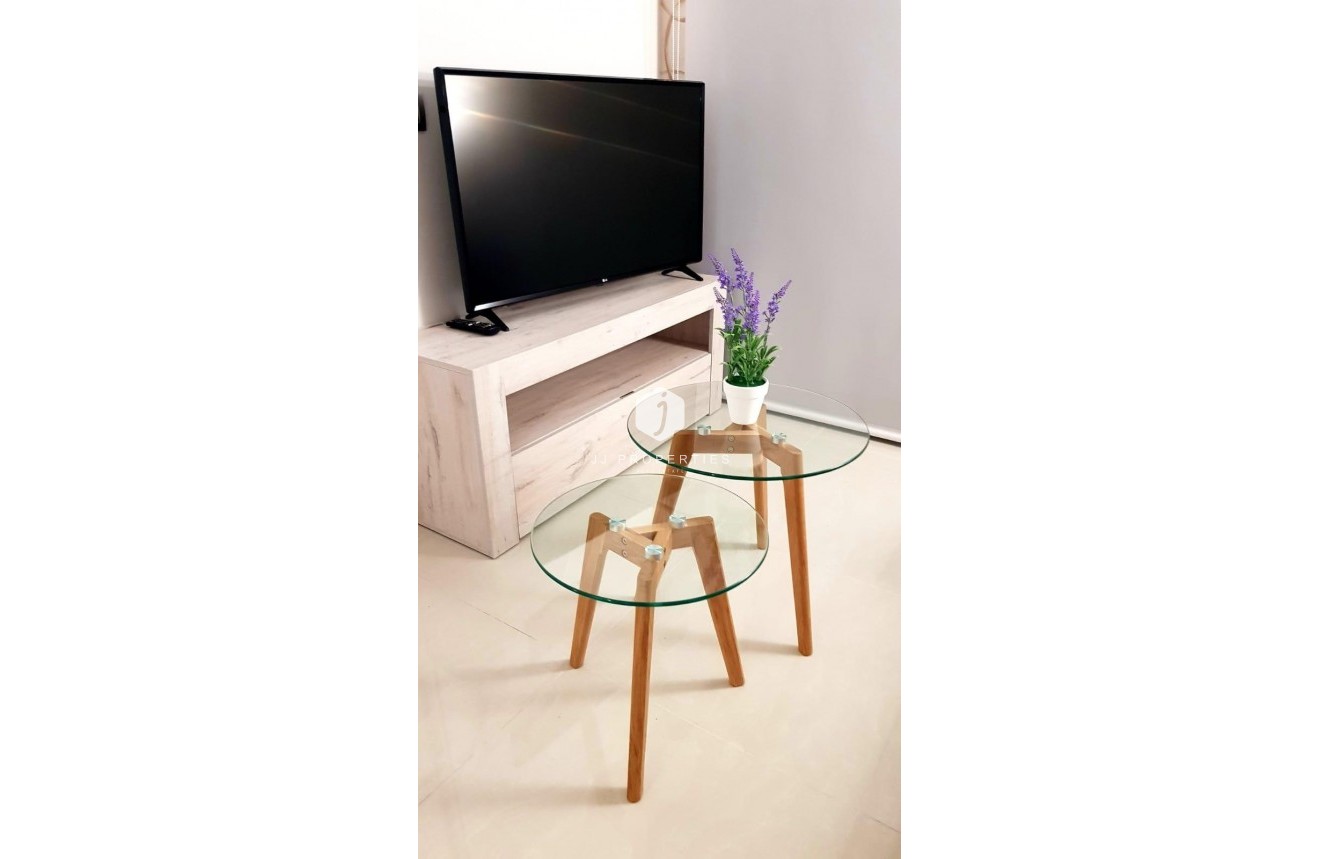 Resale - Apartment / flat -
Torrevieja - Estacion de autobuses