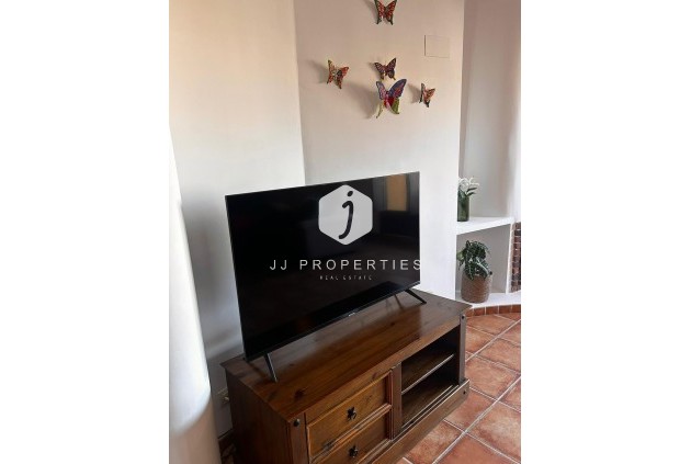 Resale - Apartment / flat -
Torrevieja - Punta prima