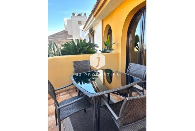 Resale - Apartment / flat -
Torrevieja - Punta prima