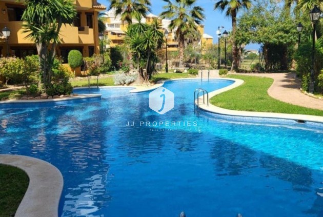 Resale - Apartment / flat -
Torrevieja - Punta prima