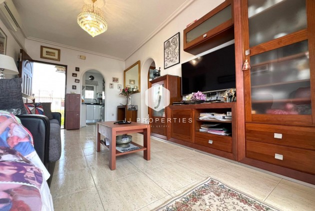 Resale - Bungalow -
Torrevieja - aguas nuevas