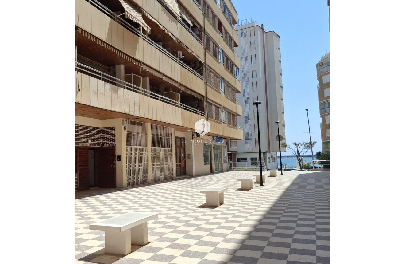 Resale - Apartment / flat -
Torrevieja - Acequion