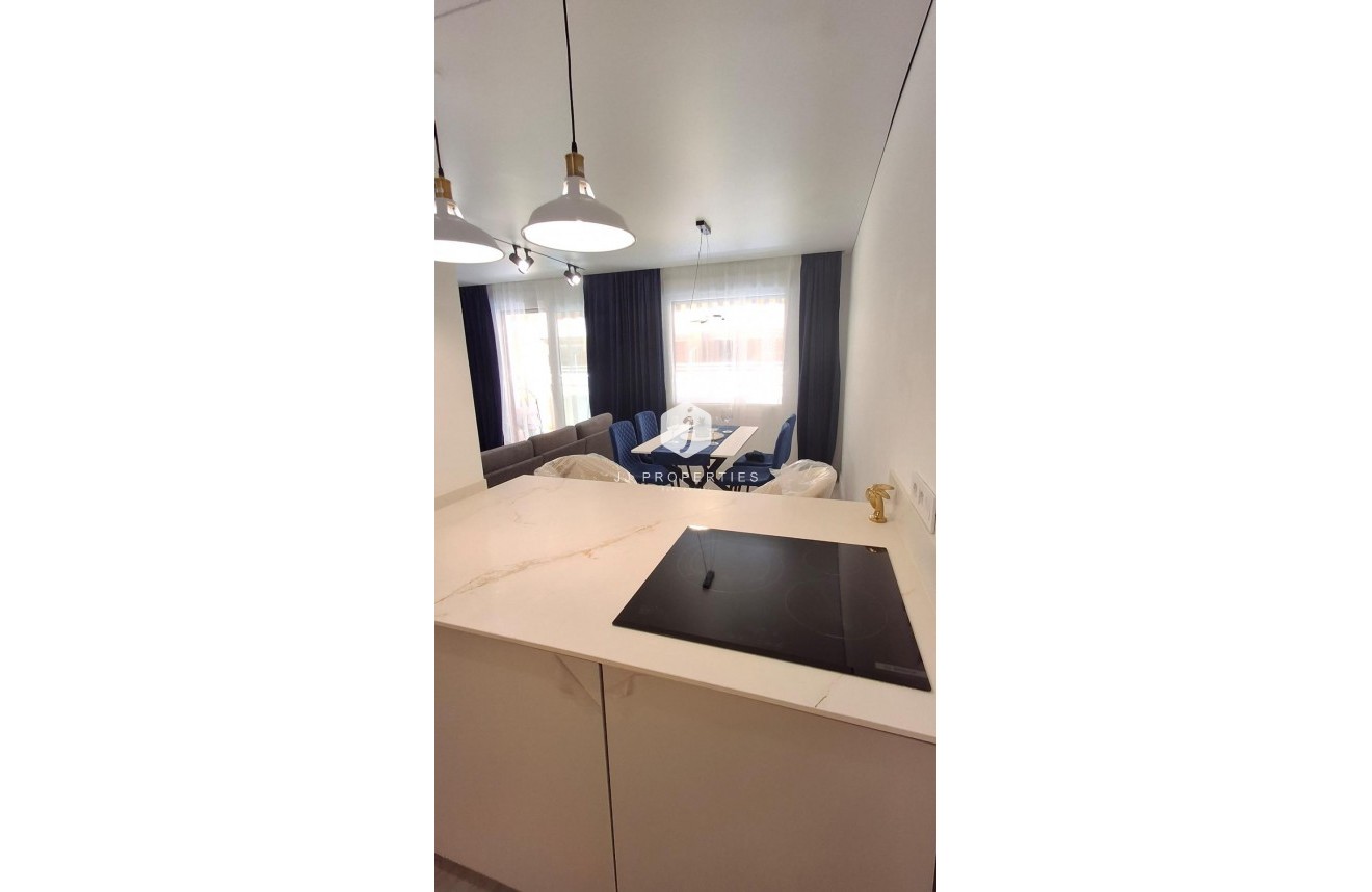 Resale - Apartment / flat -
Torrevieja - Acequion