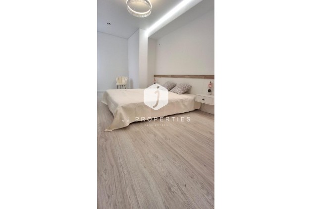 Resale - Apartment / flat -
Torrevieja - Acequion