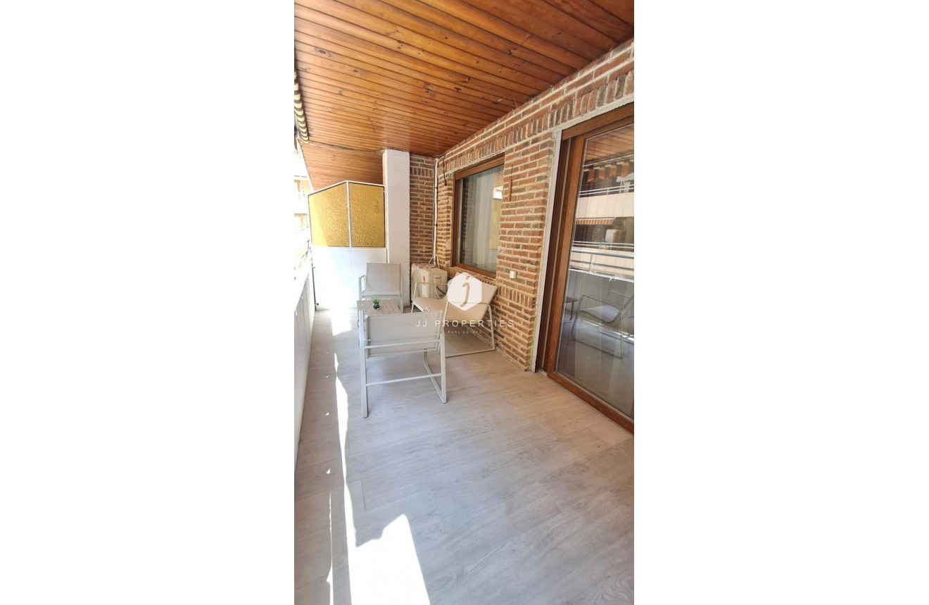 Resale - Apartment / flat -
Torrevieja - Acequion