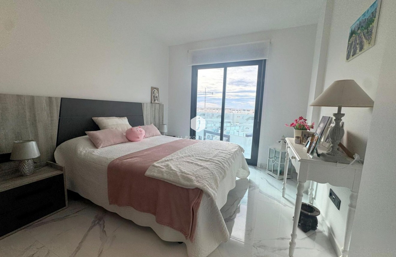 Resale - Bungalow -
Guardamar del Segura - Costa Blanca