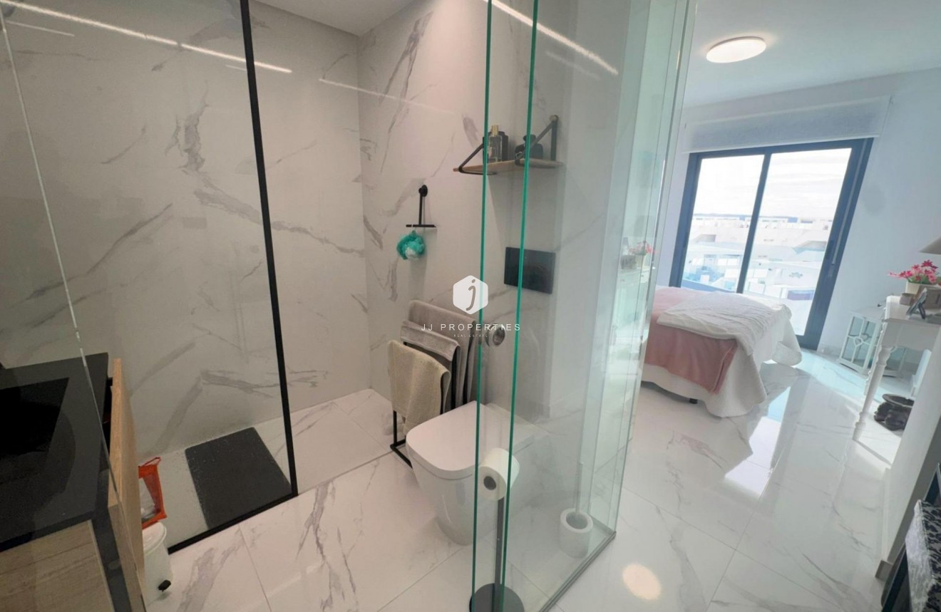 Resale - Bungalow -
Guardamar del Segura - Costa Blanca