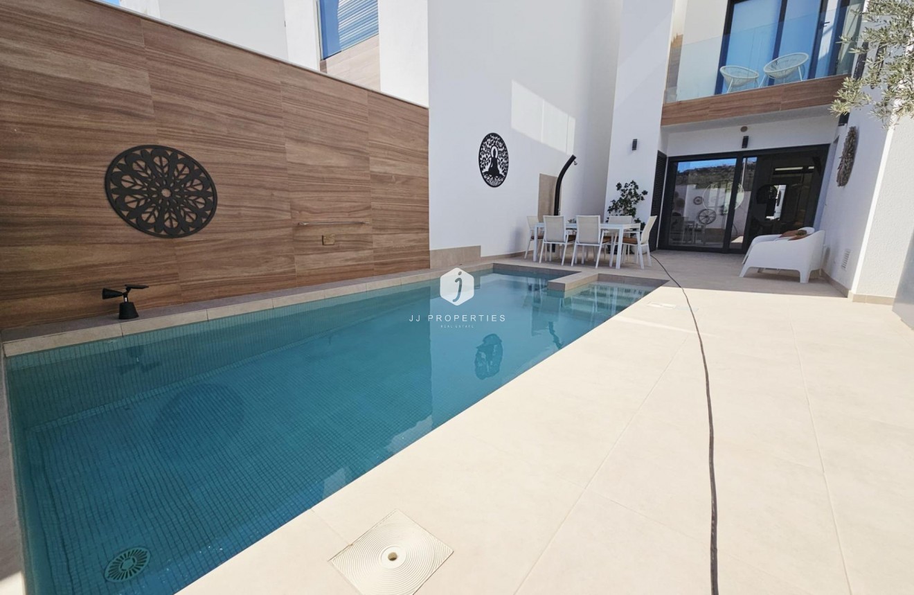 D'occasion - Villa -
Benijofar - Benimar
