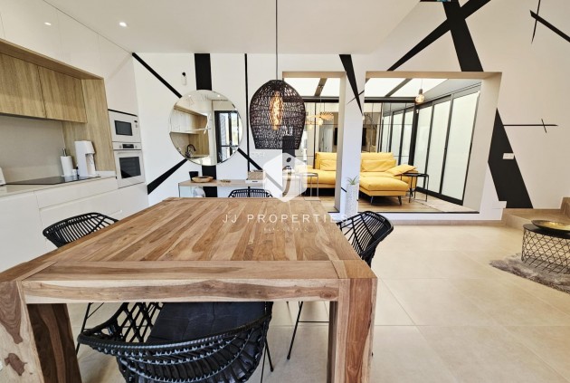 D'occasion - Villa -
Benijofar - Benimar