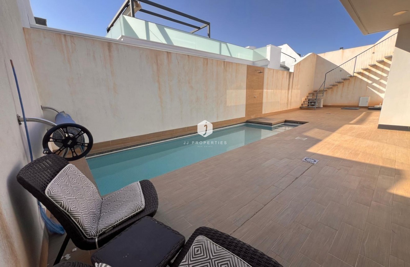 Resale - Villa -
Orihuela Costa - Lomas de Cabo Roig