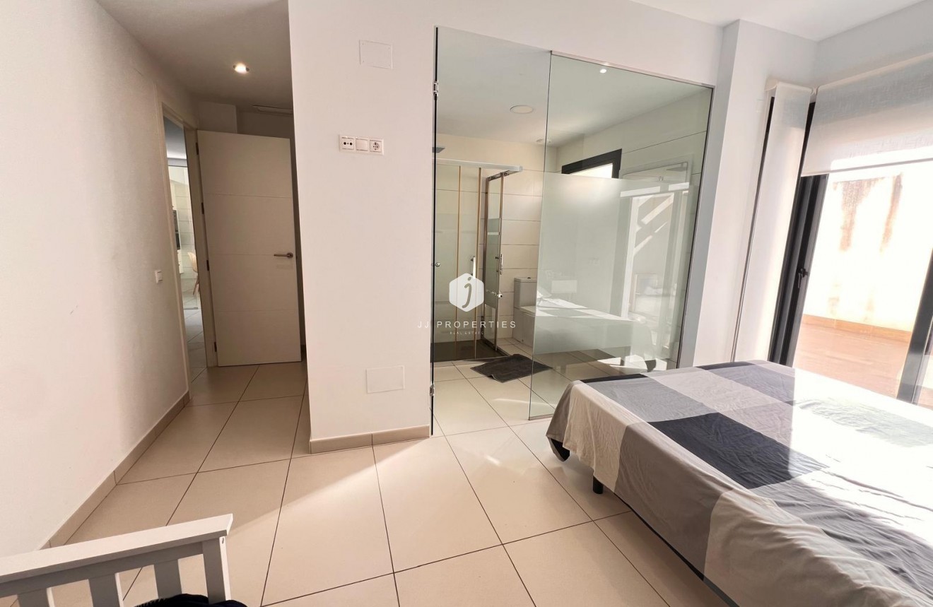 Resale - Villa -
Orihuela Costa - Lomas de Cabo Roig