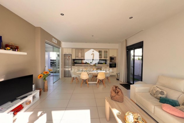 Resale - Villa -
Orihuela Costa - Lomas de Cabo Roig