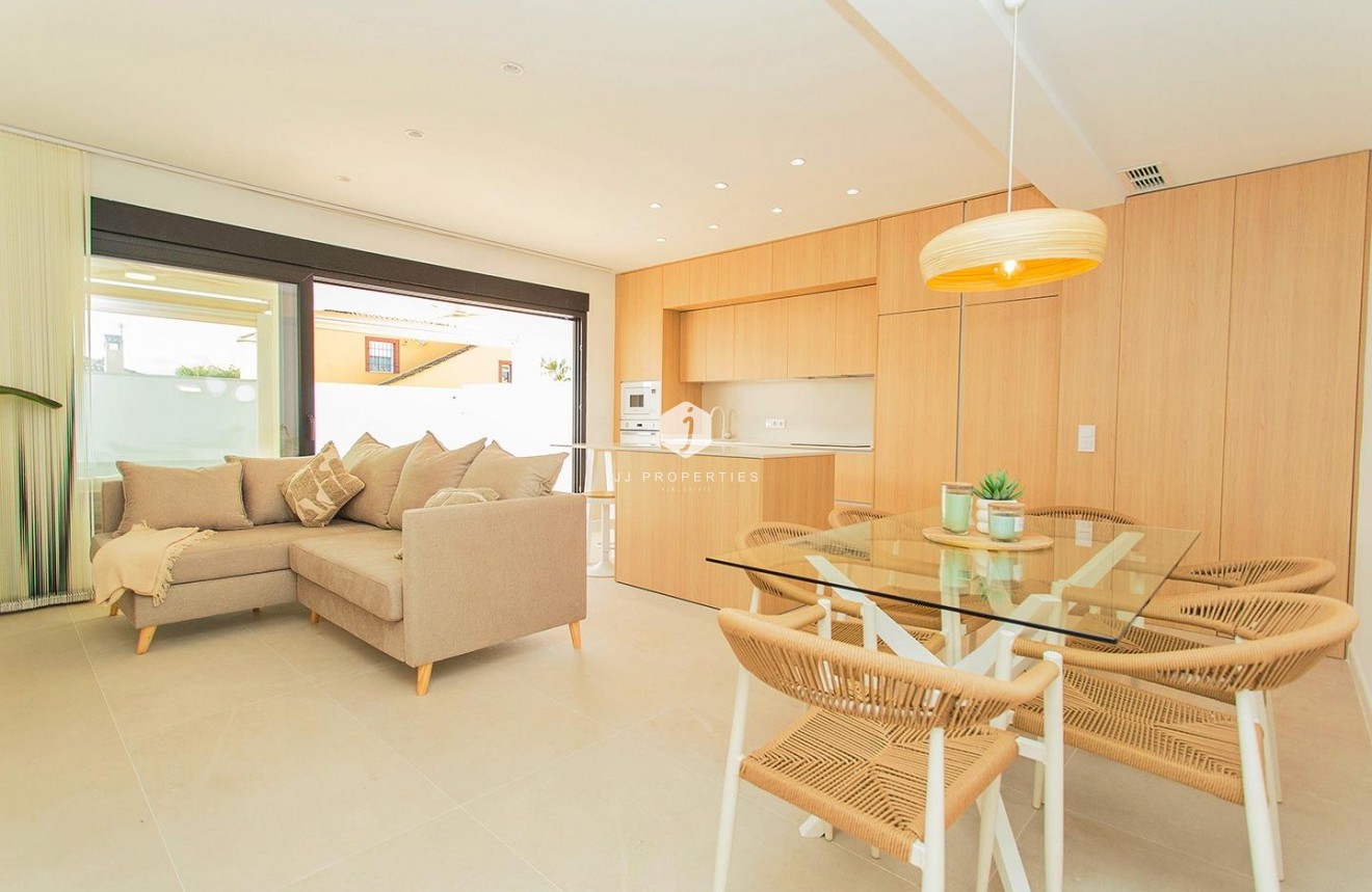 Resale - Chalet -
Torrevieja - La siesta