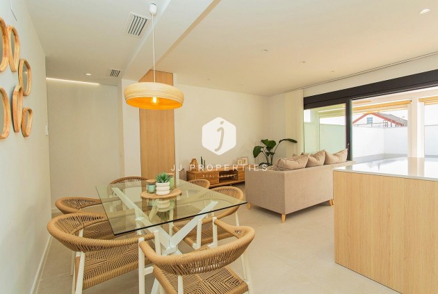 Resale - Chalet -
Torrevieja - La siesta