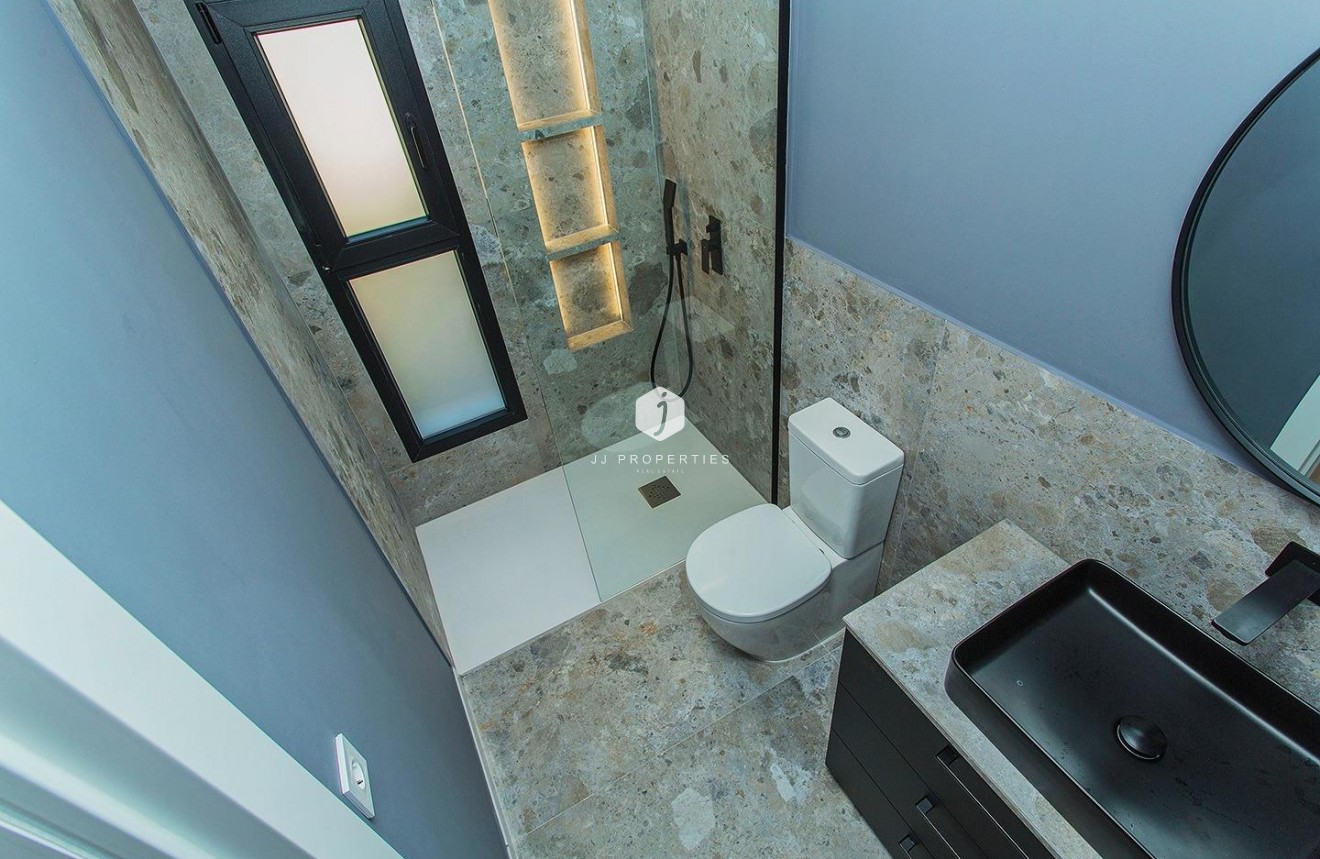 Resale - Chalet -
Torrevieja - La siesta
